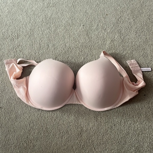 38DDD Victoria Secret T Shirt Push Up - Picture 5 of 5